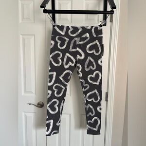 Black and White Heart Leggings